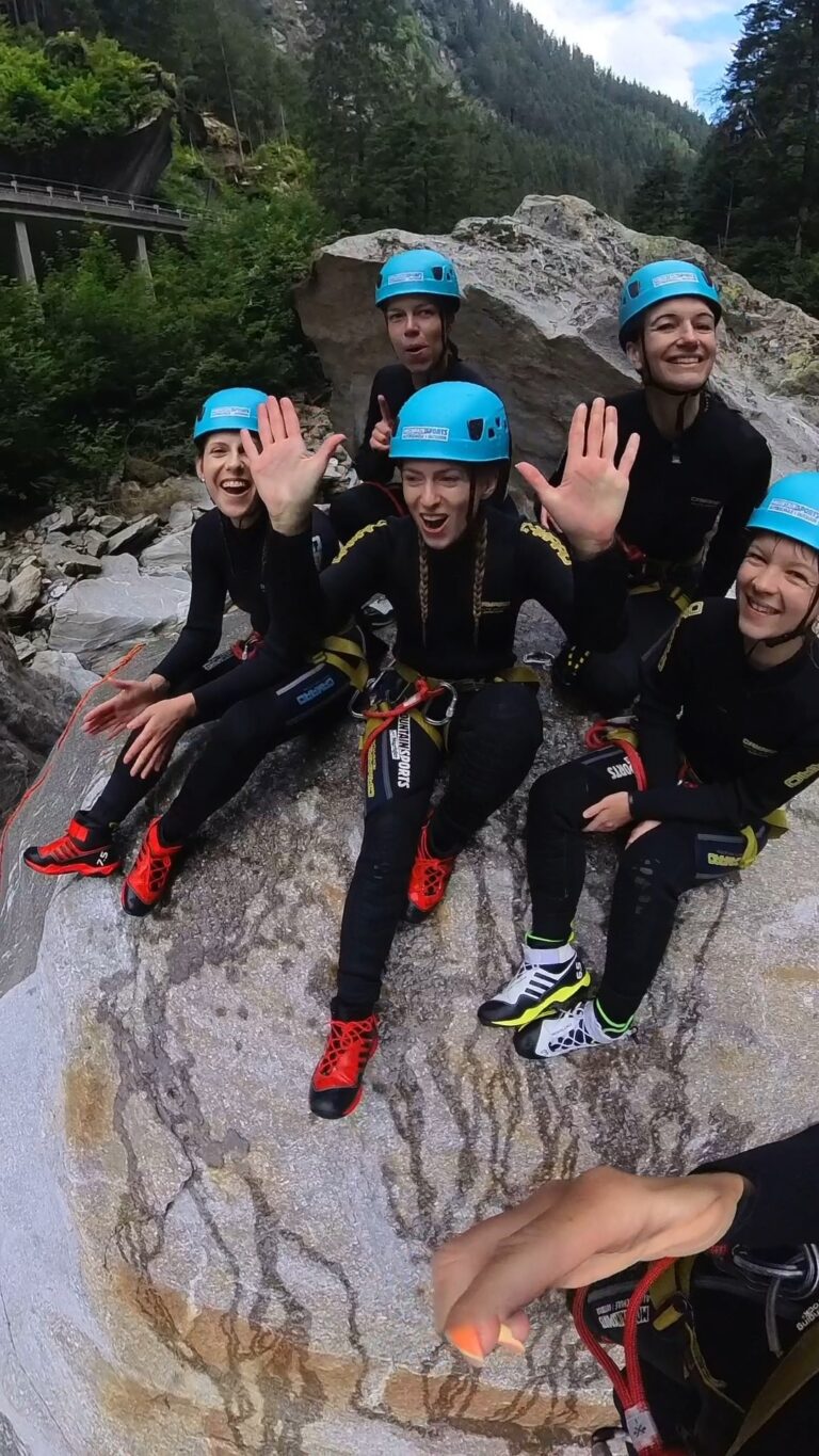 Canyoning beim Girls Camp